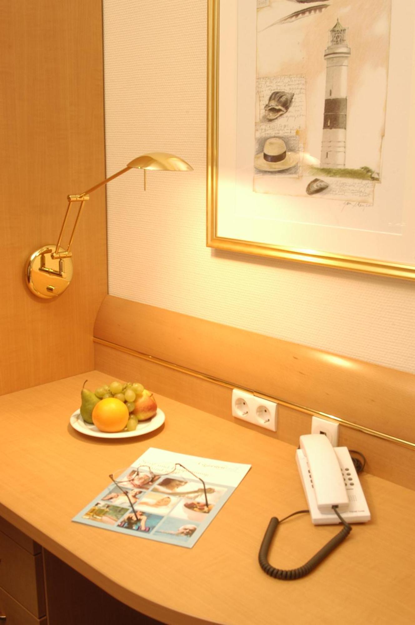 Hotel Prinz Heinrich Emden Luaran gambar